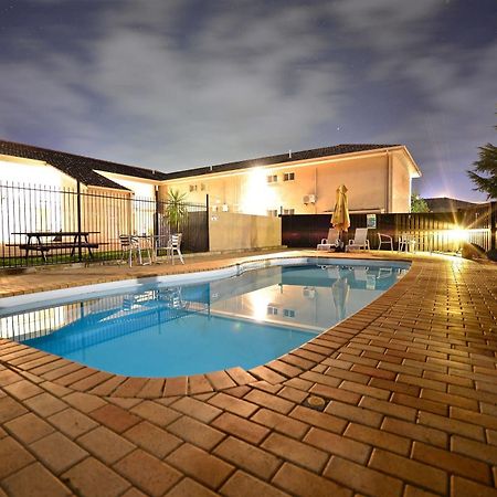 Winning Post Motor Inn Mudgee Exterior foto