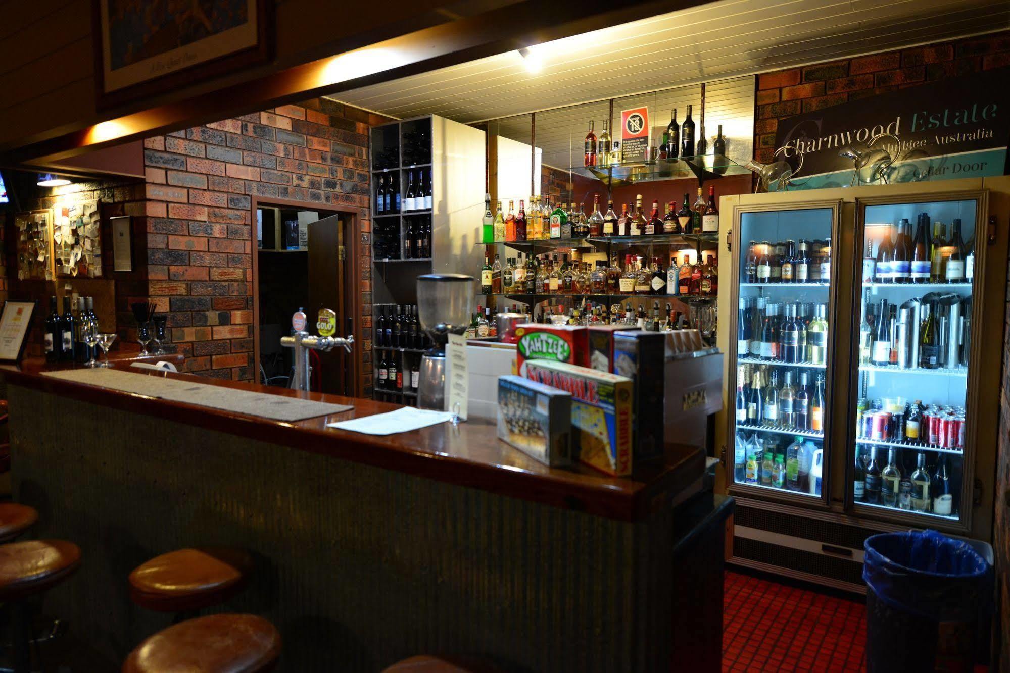 Winning Post Motor Inn Mudgee Exterior foto